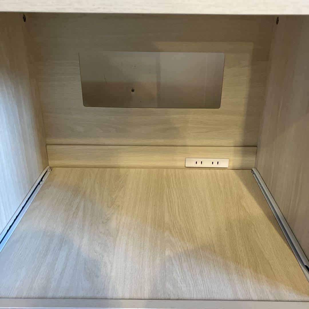 ニトリ　レンジボード キッチンボード　キッチン収納　コンセント穴有り