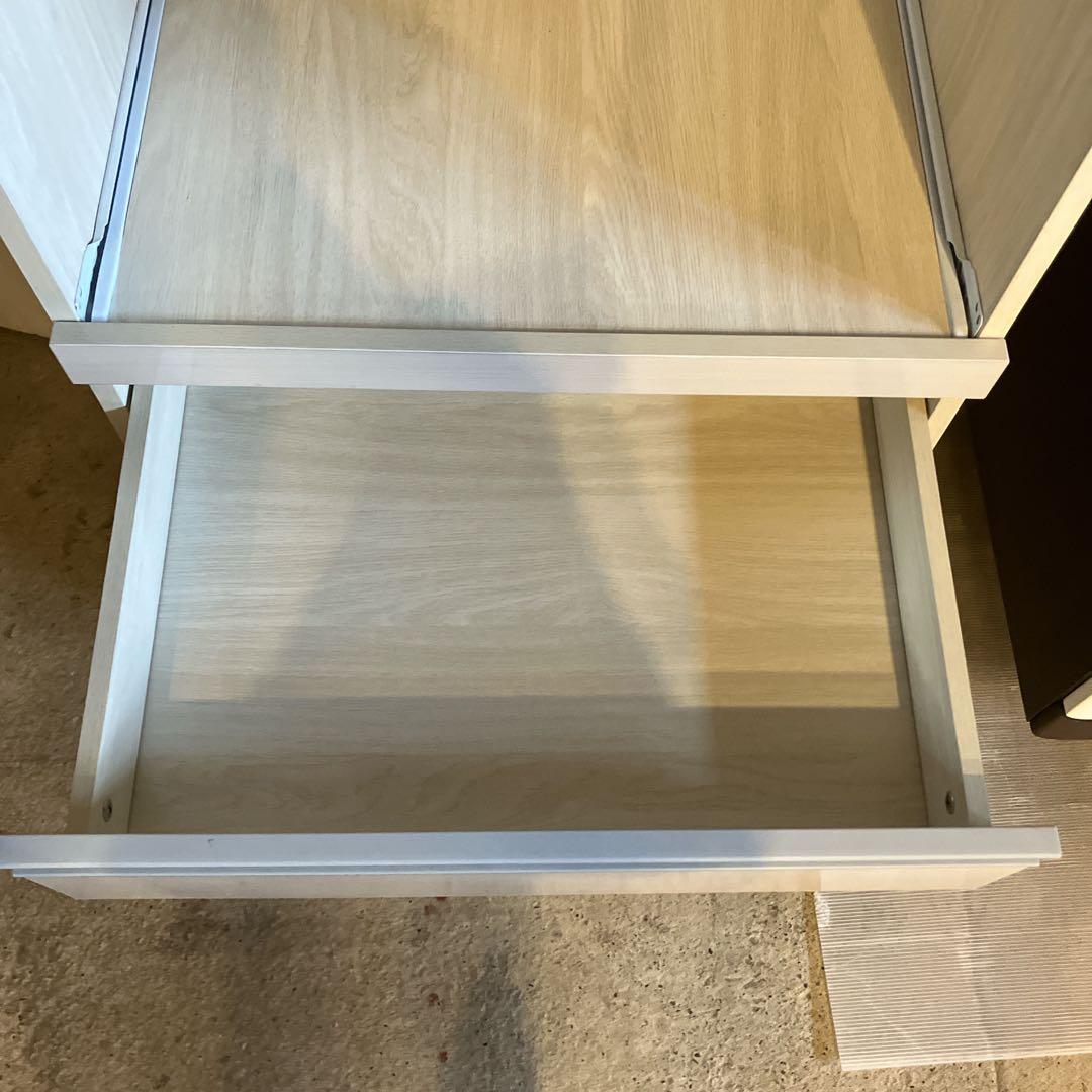 ニトリ　レンジボード キッチンボード　キッチン収納　コンセント穴有り