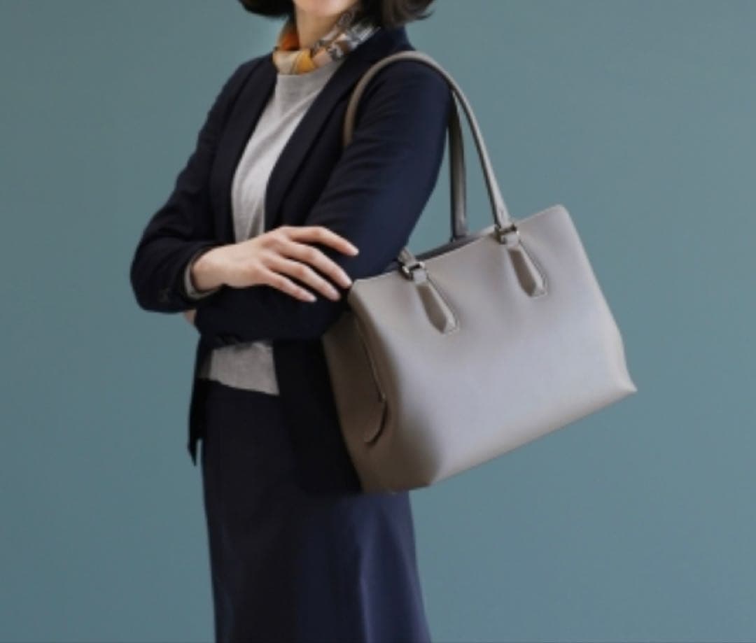 土屋鞄トートバッグ ブラックレザー HINON ヒノン ブラック ビジネスバッグ