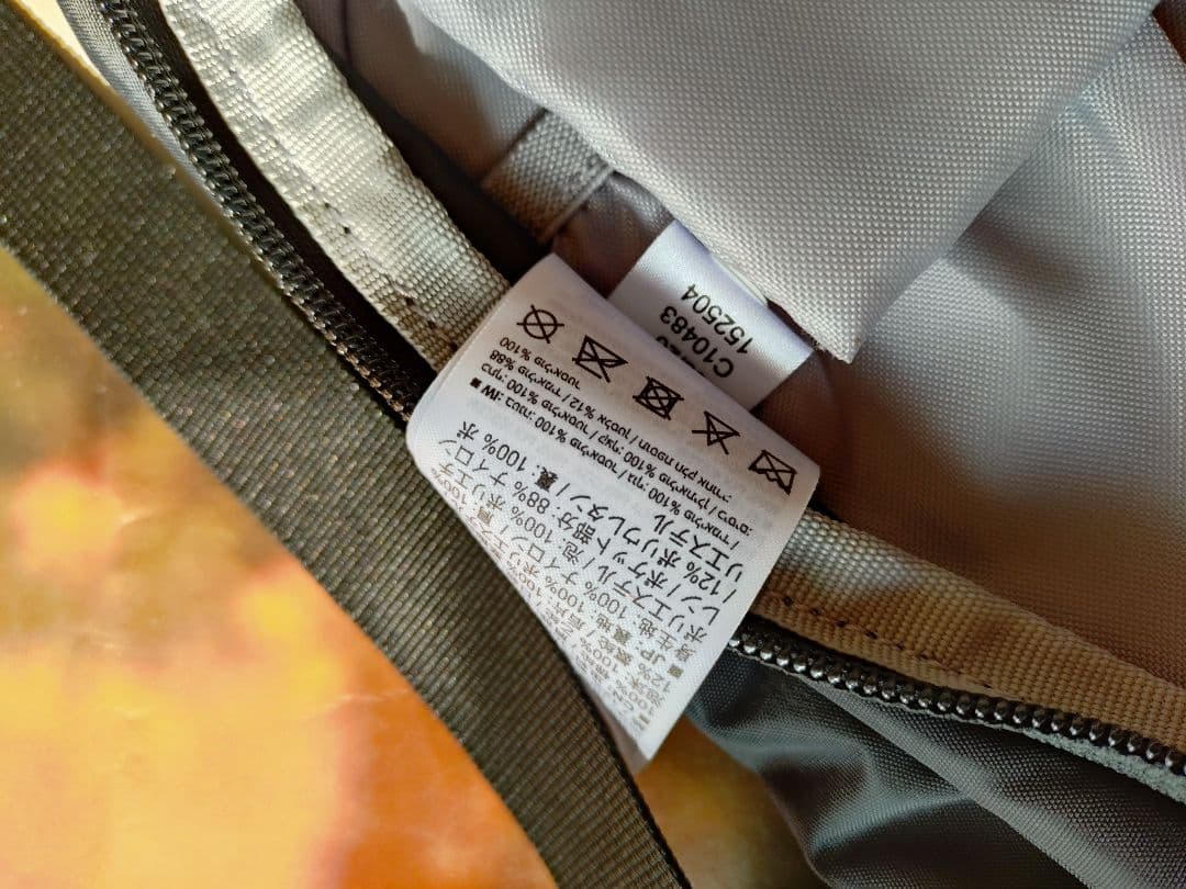 SALOMON TRAIL 10 BACKPACK 黒