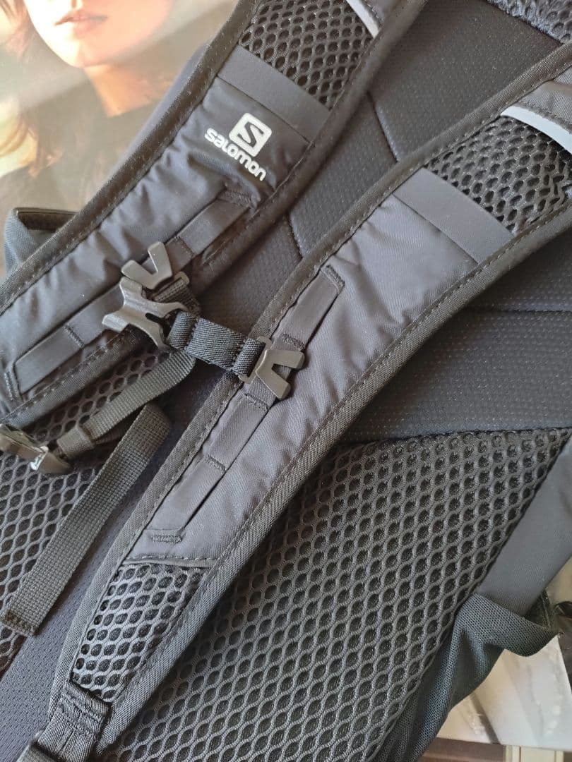 SALOMON TRAIL 10 BACKPACK 黒