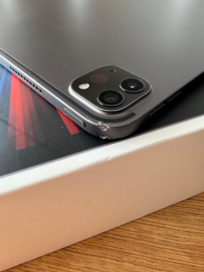 iPad Pro12.9インチ第5世代256GBとApple Pencil