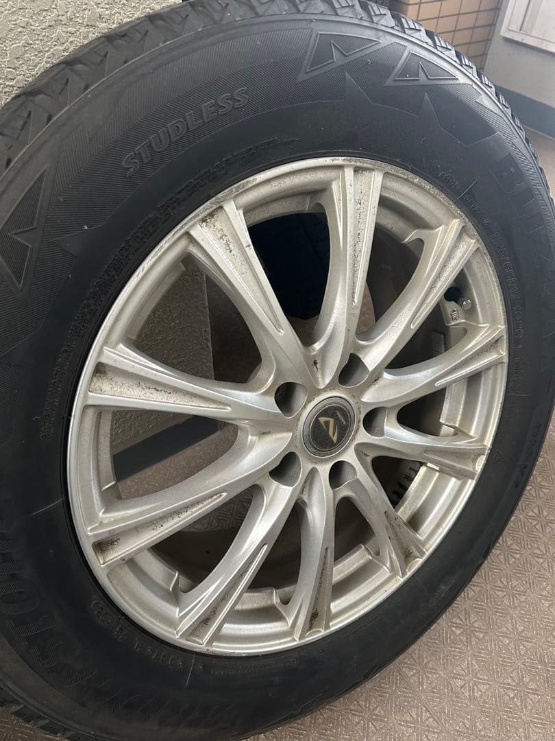 225/65r17 スタッドレス　ホイールセット