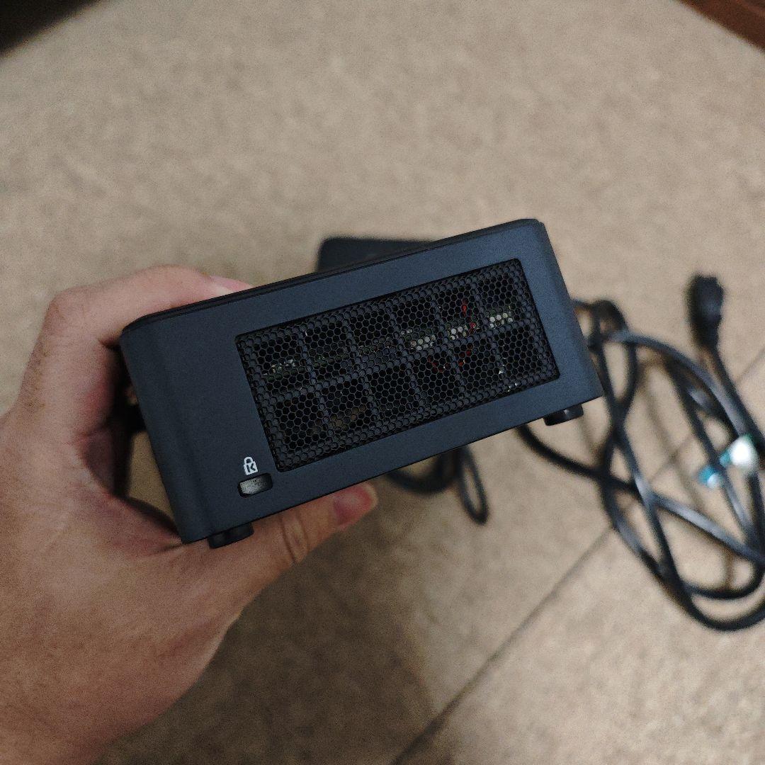 intel NUC 第11世代 NUC11i7