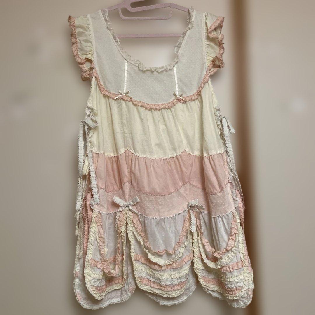 ピンクハウスフランス製レースタブリエ