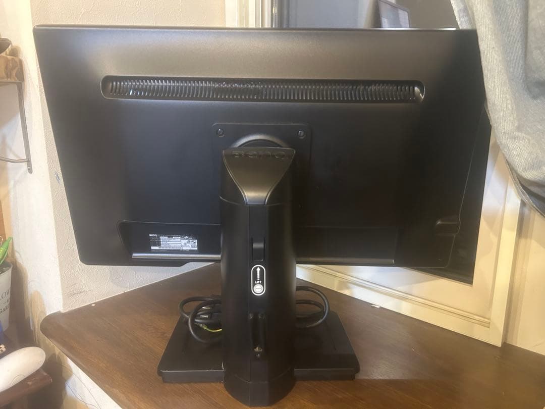 BenQ XL2411Ｂ24インチモニター