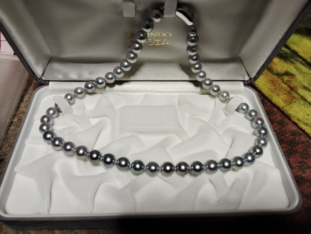 K*N様 シルバー系真珠ネックレス