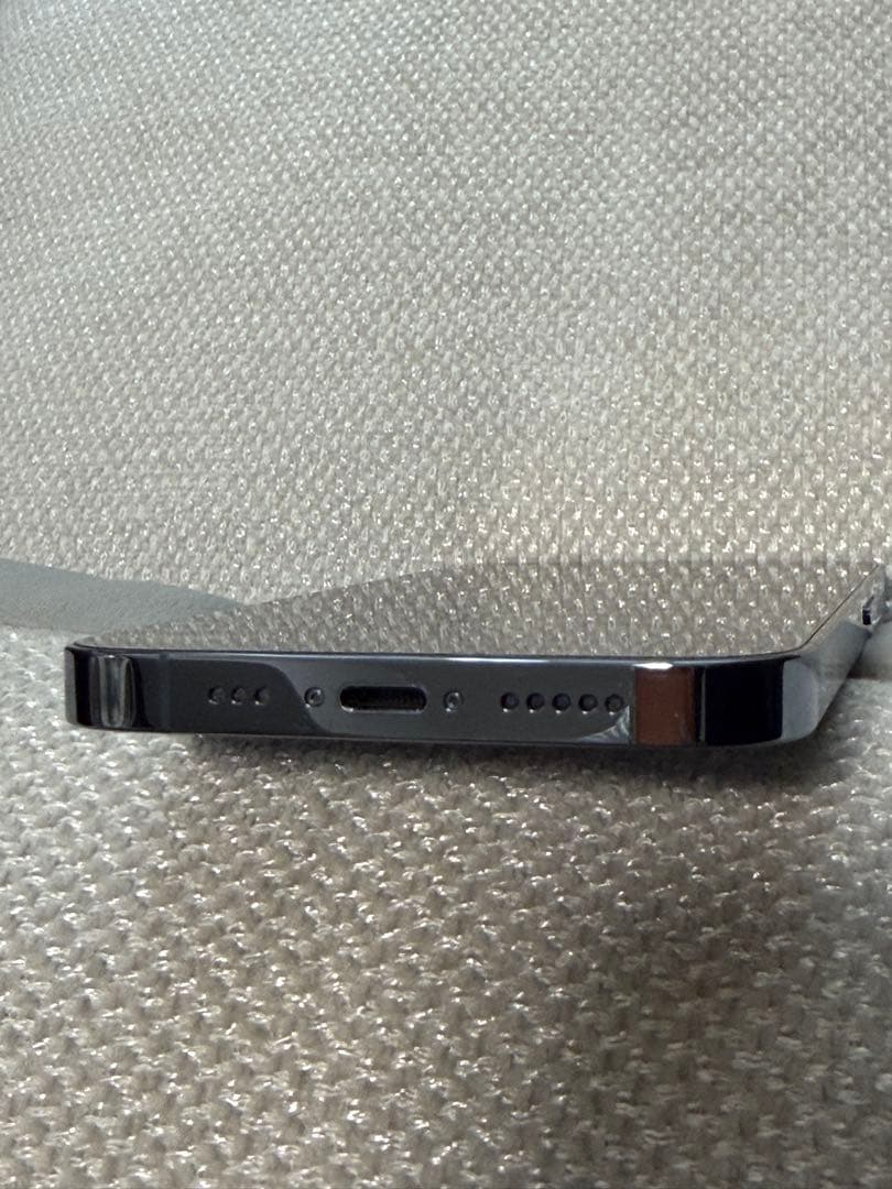 iPhone13Pro 128GB グラファイト SIMフリー　付属品あり