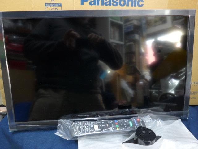 開封品 ほぼ未使用のVIERA TH-24D325 [24インチ]