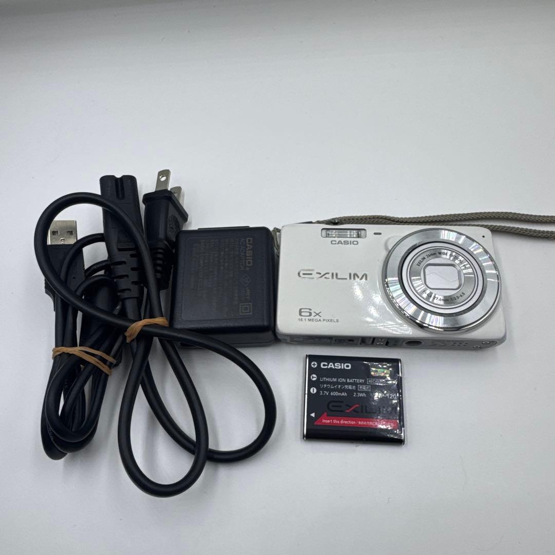 人気色 CASIO EX-Z31 ホワイト 動作確認済 コンデジ