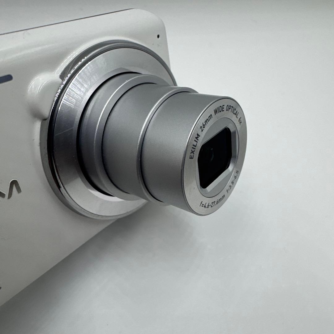 人気色 CASIO EX-Z31 ホワイト 動作確認済 コンデジ