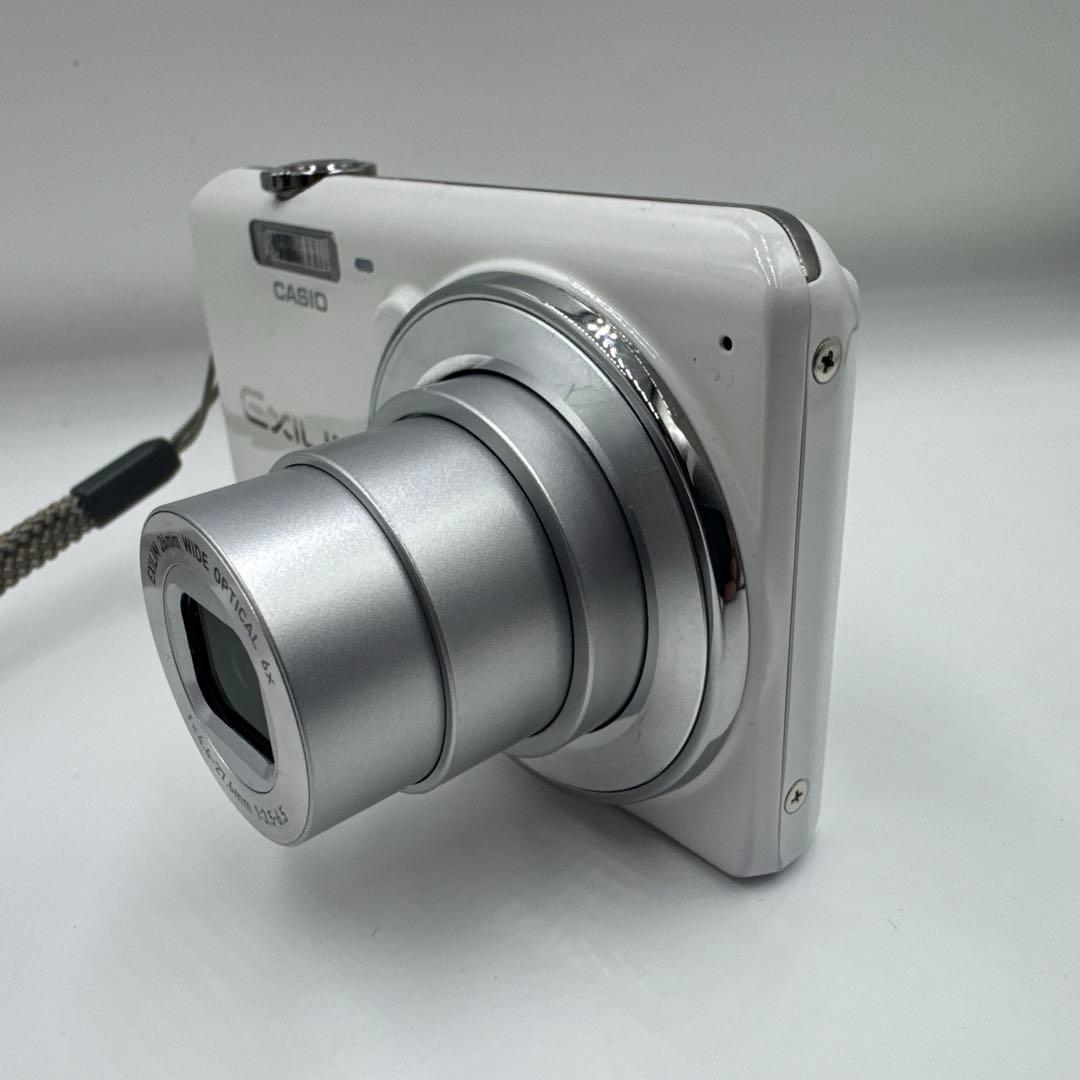 人気色 CASIO EX-Z31 ホワイト 動作確認済 コンデジ