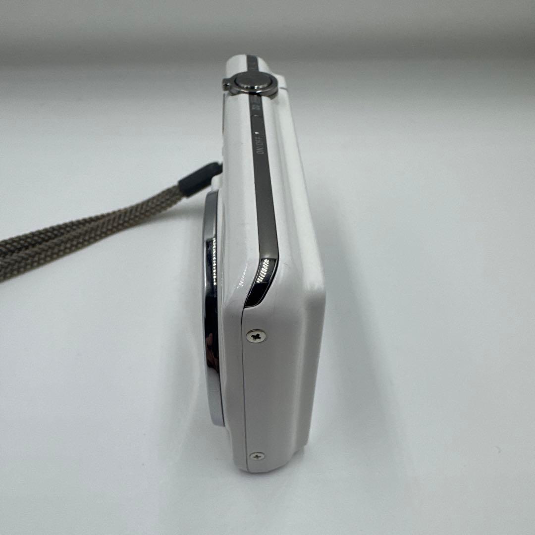 人気色 CASIO EX-Z31 ホワイト 動作確認済 コンデジ