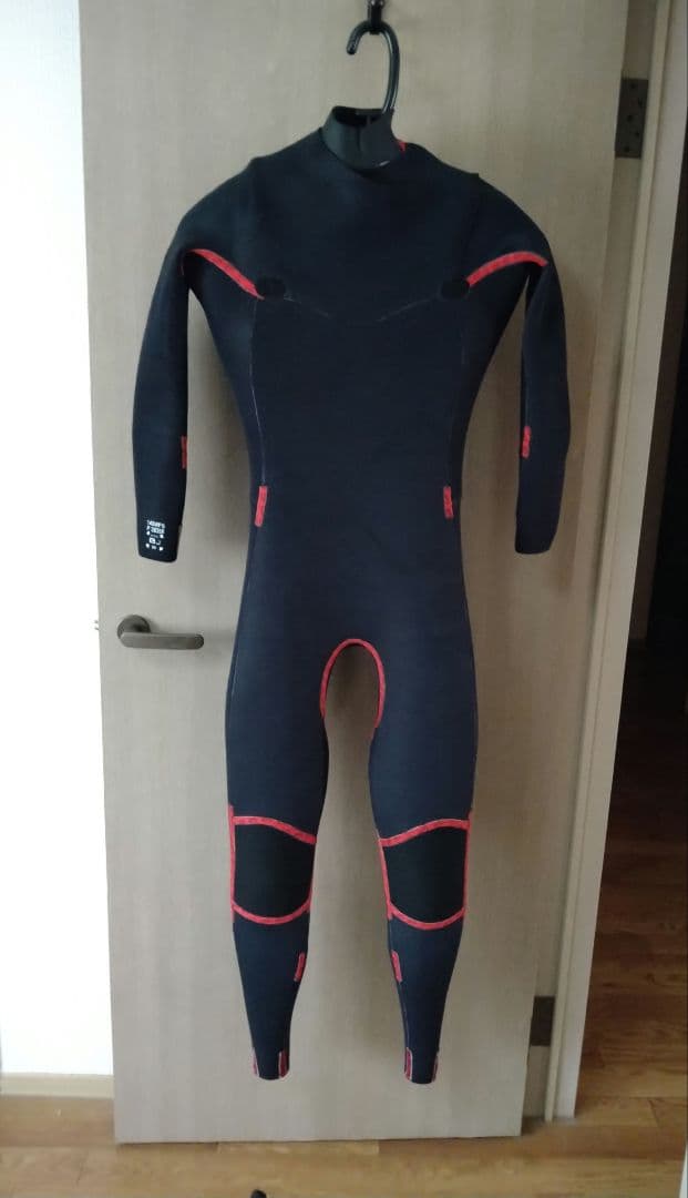 使用一度 RIPCURLリップカール ウエットスーツ　 5mm3mm 8