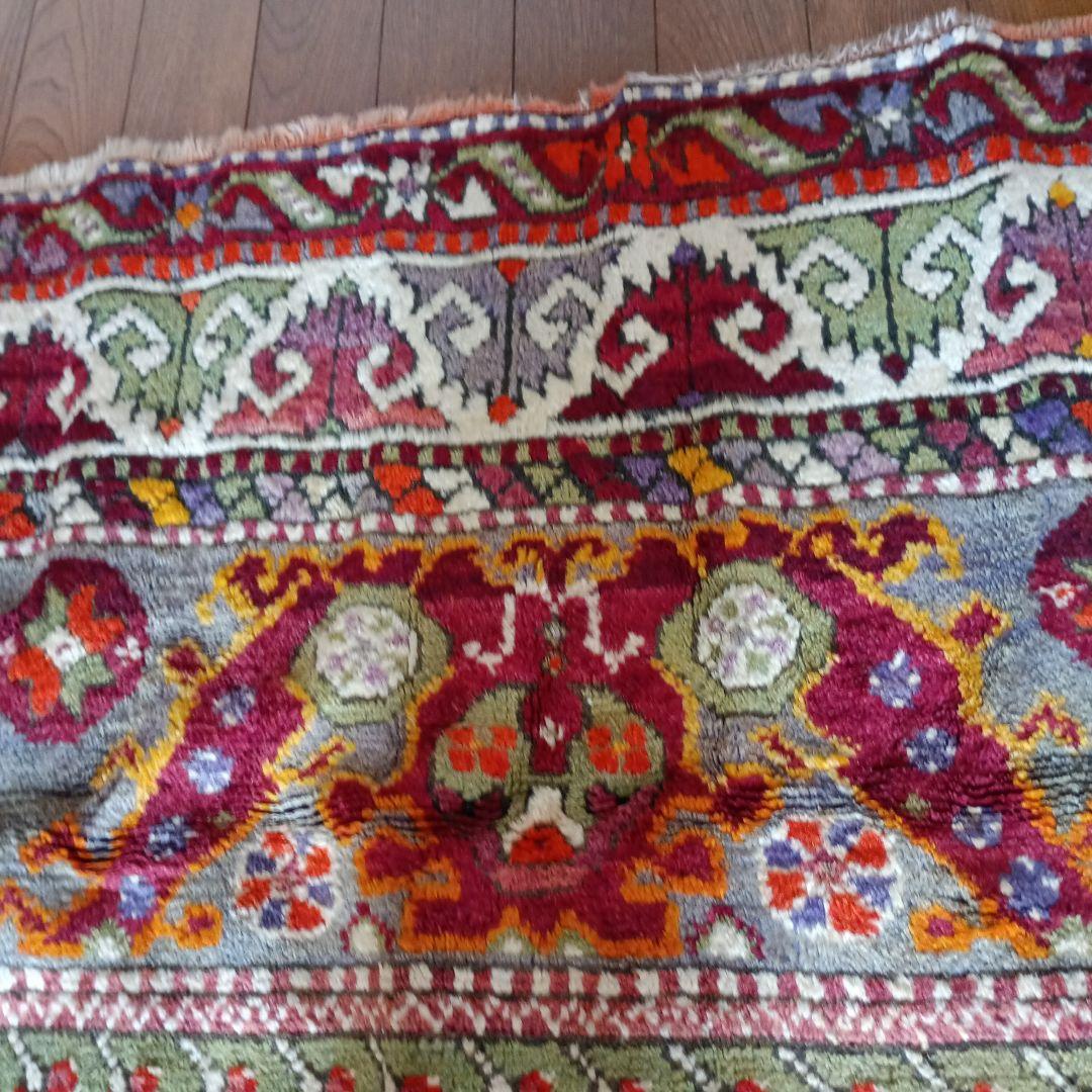 ペルシャ絨毯　トルコ絨毯　トライバルラグ　草木染　アンティーク