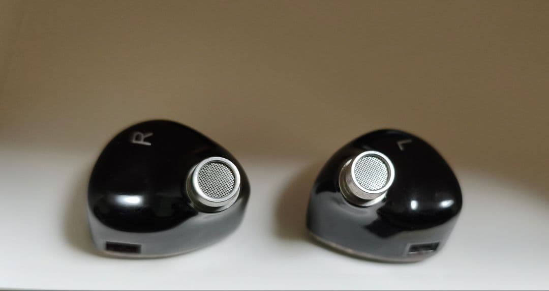 【ほぼ未使用】DUNU DaVinci