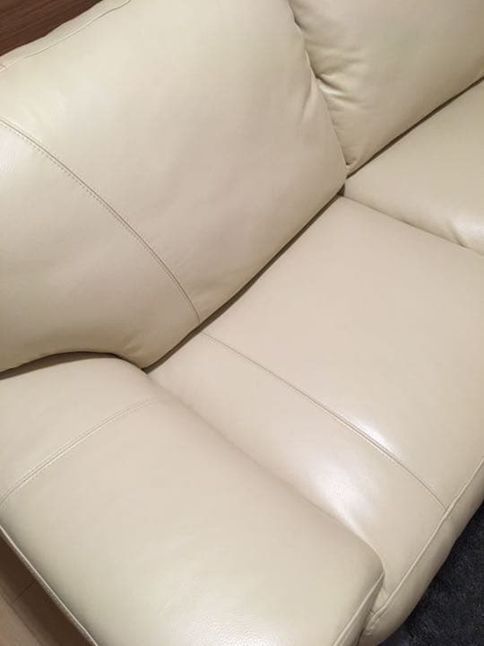 高級レザーソファ　アイボリー