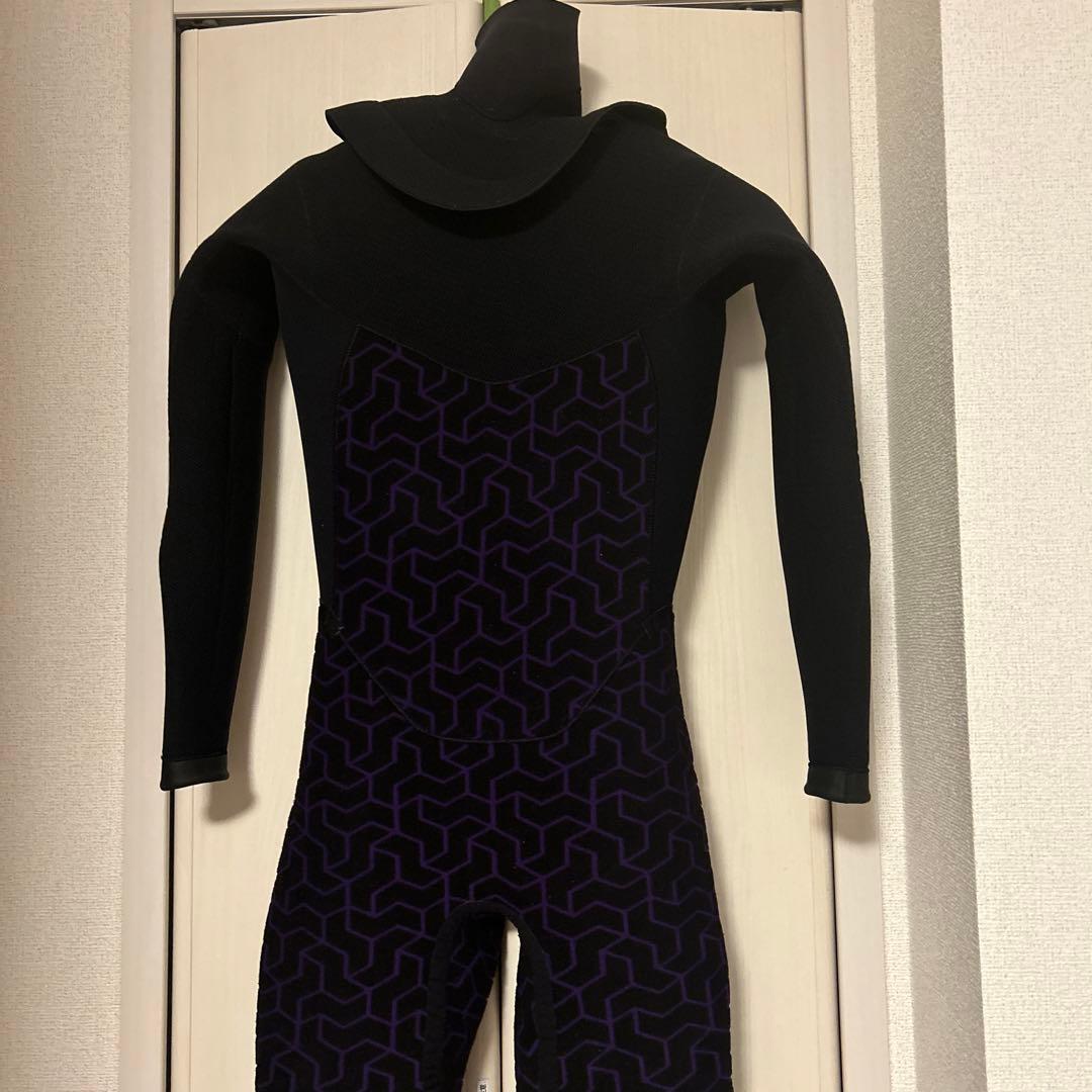 サーフィン　セミドライ　ビラボン