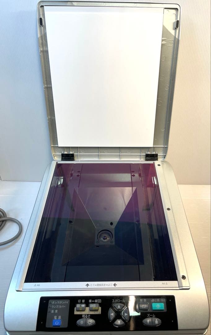 Avio iP-60 プロジェクター 書画カメラ搭載 日本アビオニクス