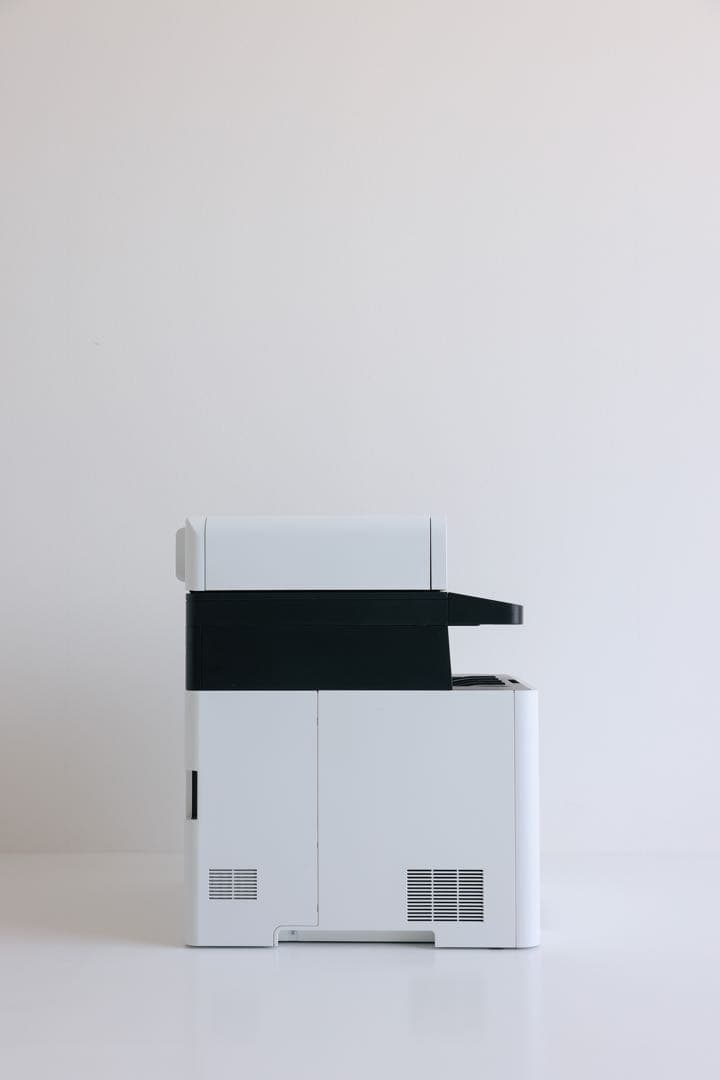 KYOSERA 複合機 M5526cdw