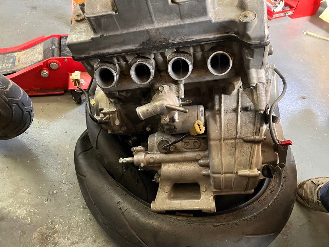 doohanok　CBR600RR 後期　2005年式　国内エンジン