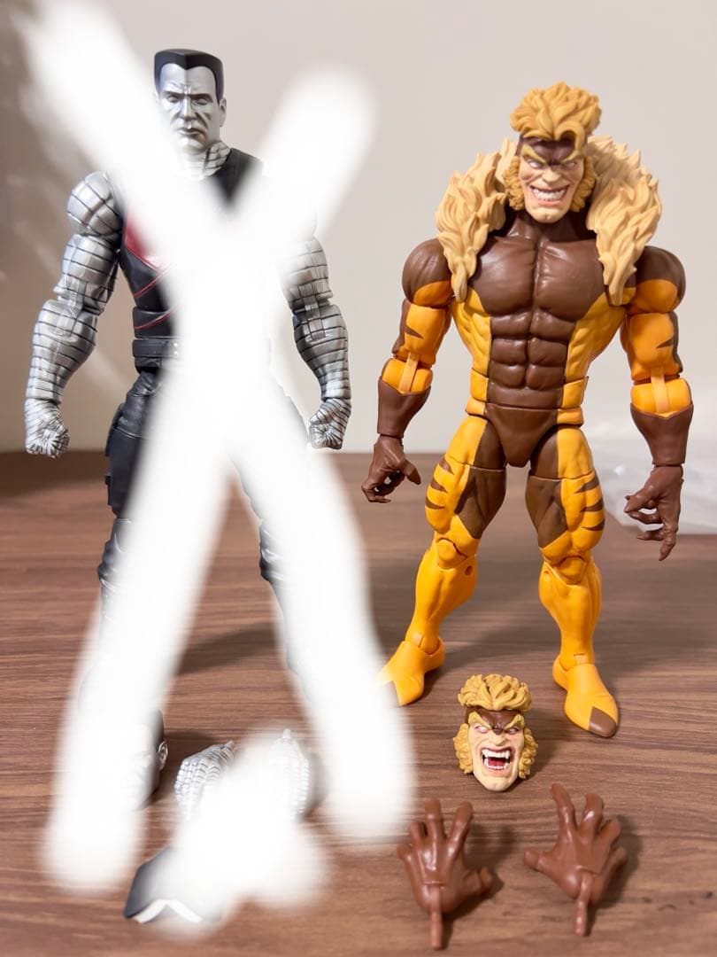 山*太様 マーベルレジェンド　セイバートゥース