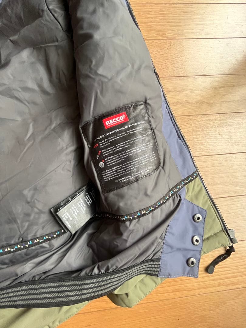 イスビョン ISBJORN ウエア キッズ146〜152 RECCOシステム