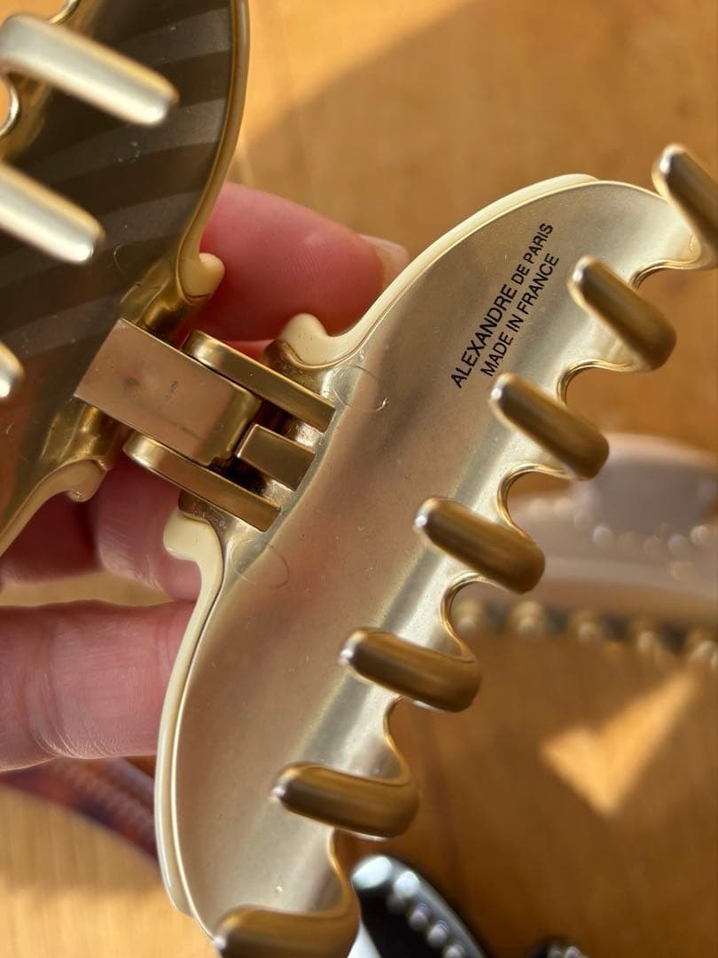 アレクサンドル ドゥ パリ　ヴァンドームクリップ ヘアクリップ　アイボリー