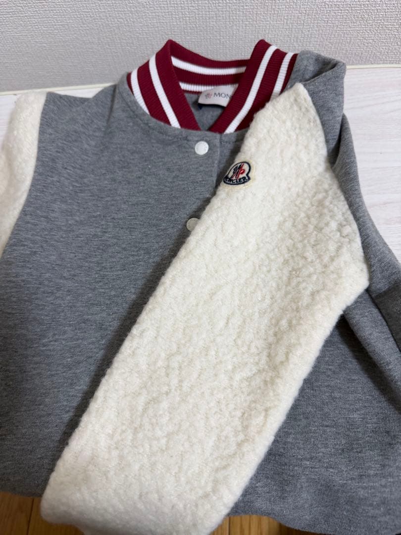 モンクレール　キッズ　アウター