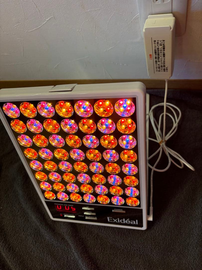 Exidéal LED美顔器 64個LED サングラス付き