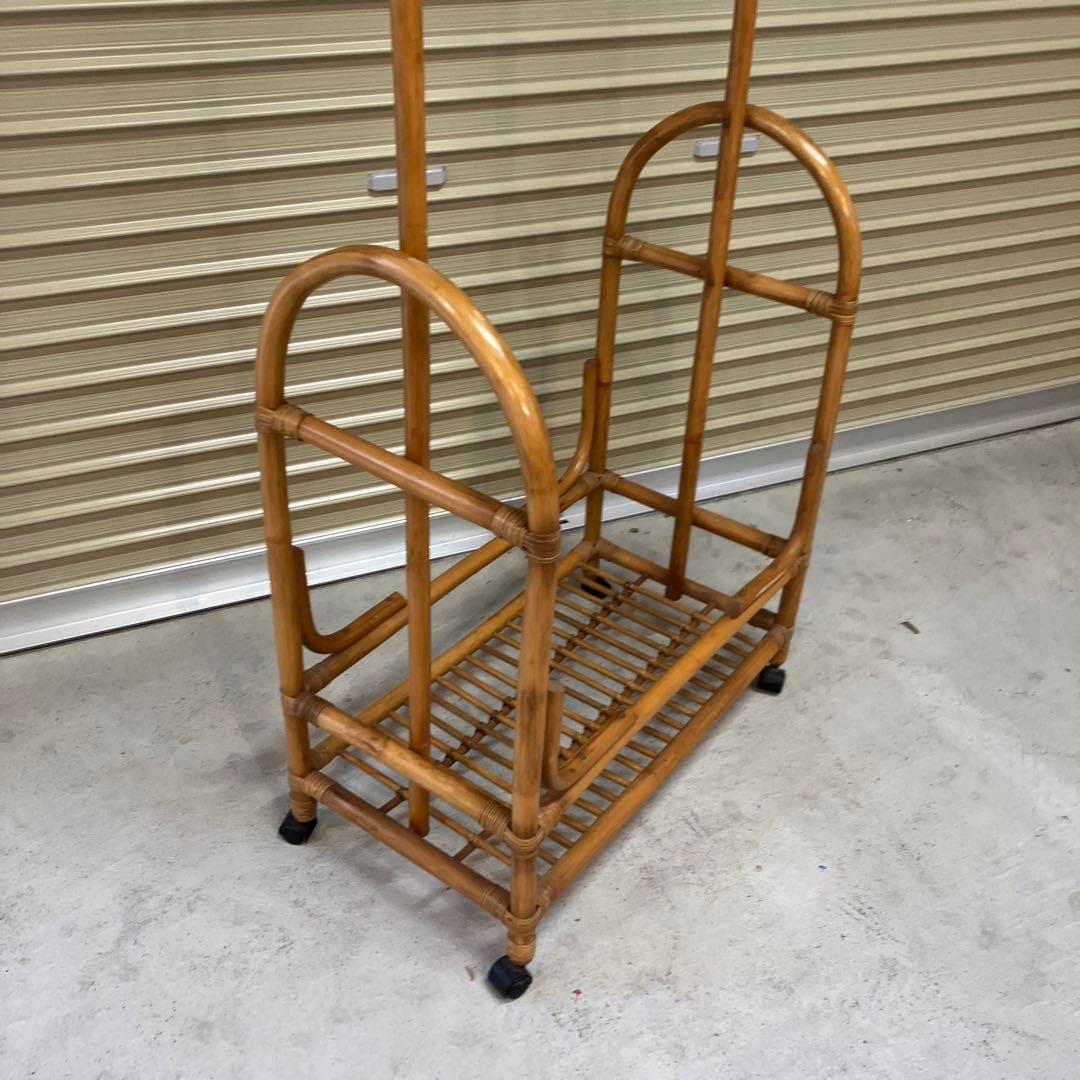 昭和レトロ ラタンハンガーラック キャスター付き 籐家具 古道具 古家具洋服掛け