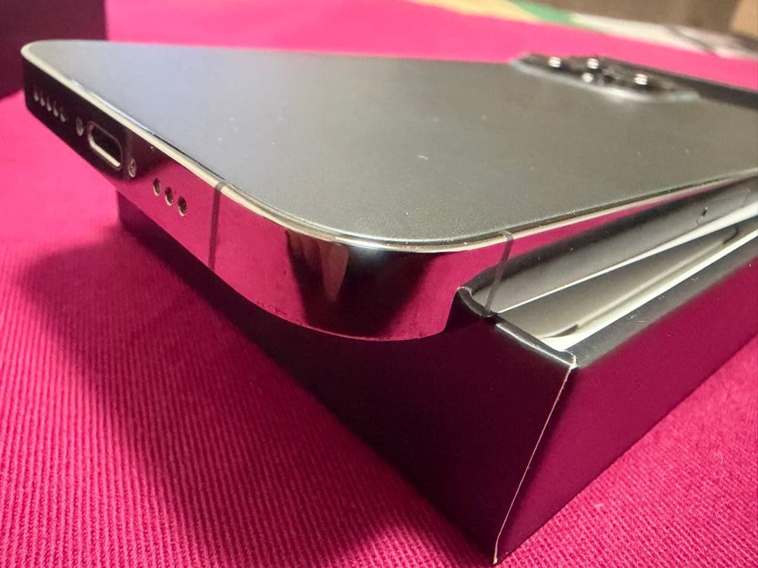 【SALE】【美品】Apple iPhone 13PRO グラファイト