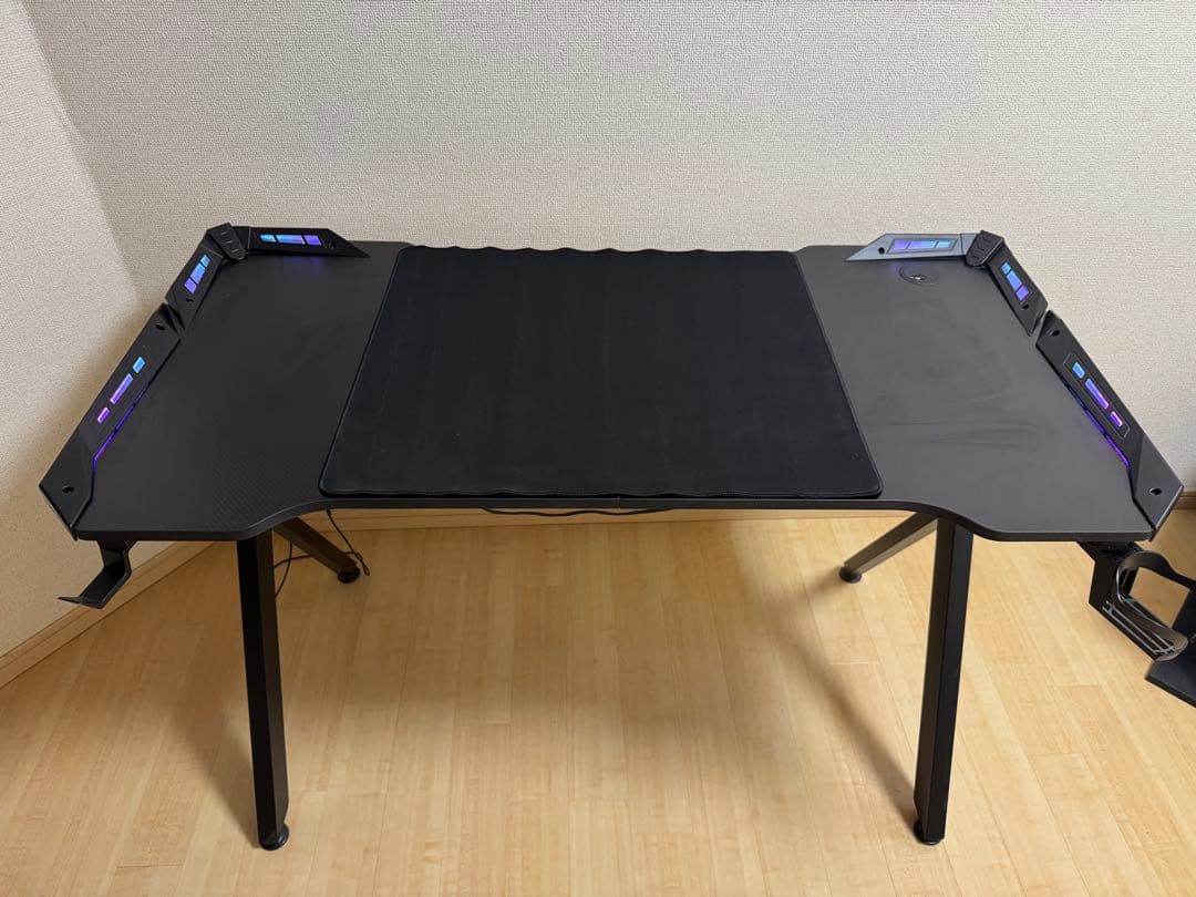 ゲーミングデスク 幅120cm×奥行60cm カーボンファイバー製 【完成品】