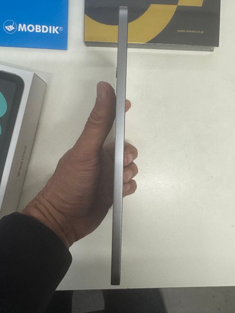 Apple iPad mini 第7世代 128GB Wifi スペースグレー