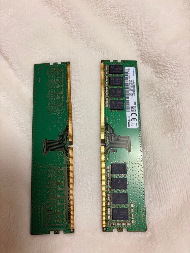 DDR4 8GB×2 16GBメモリモジュール 240ピン