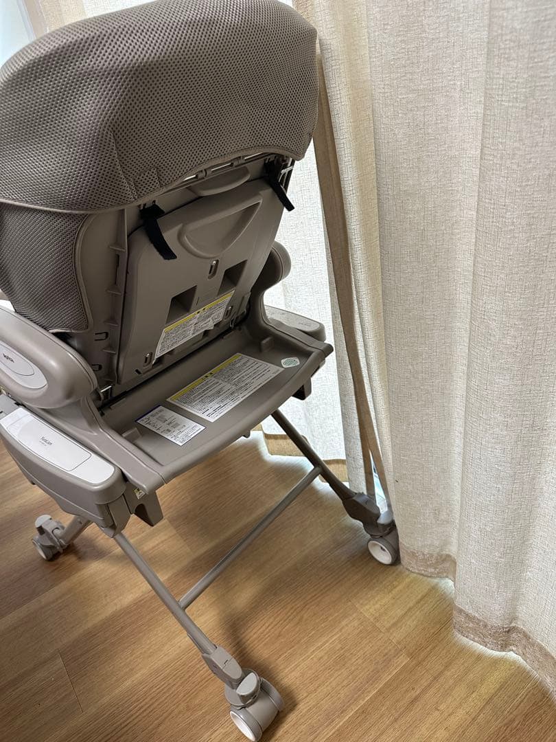 Hi_shopアップリカ Aprica ユラリズム 電動 オート 音楽付き