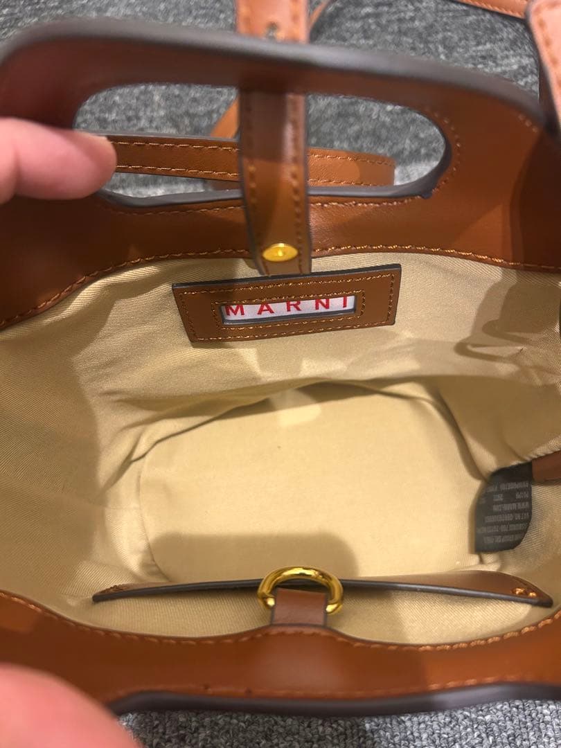 N*エ様 MARNI バスケット型ショルダーバッグブラウン