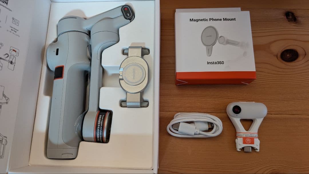 Insta360 Flow 2 Plus AIトラッカー　磁気マウント付き