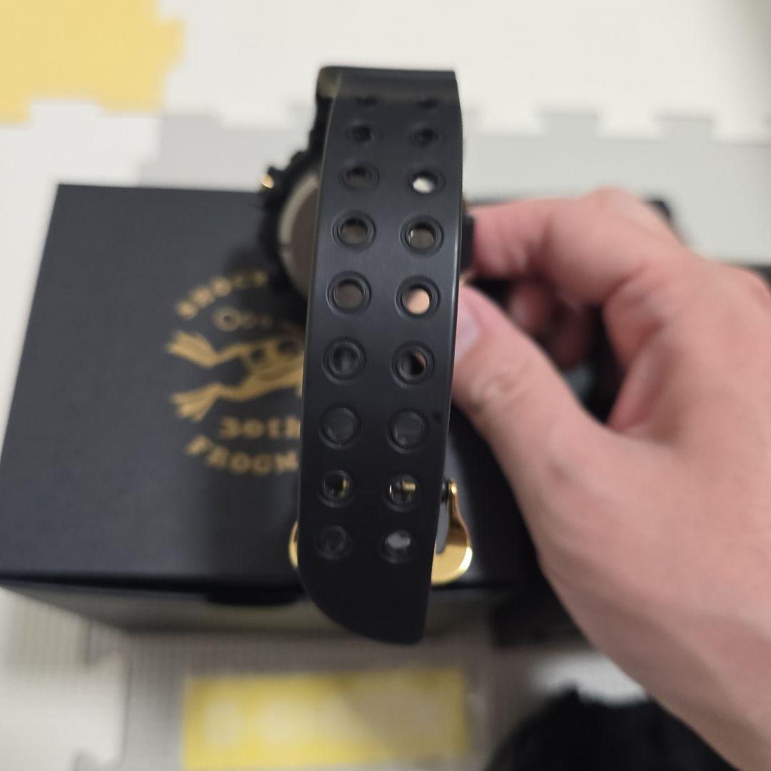 G-SHOCK FROGMAN30周年記念 GW-8230B-9AJR 黒金復刻