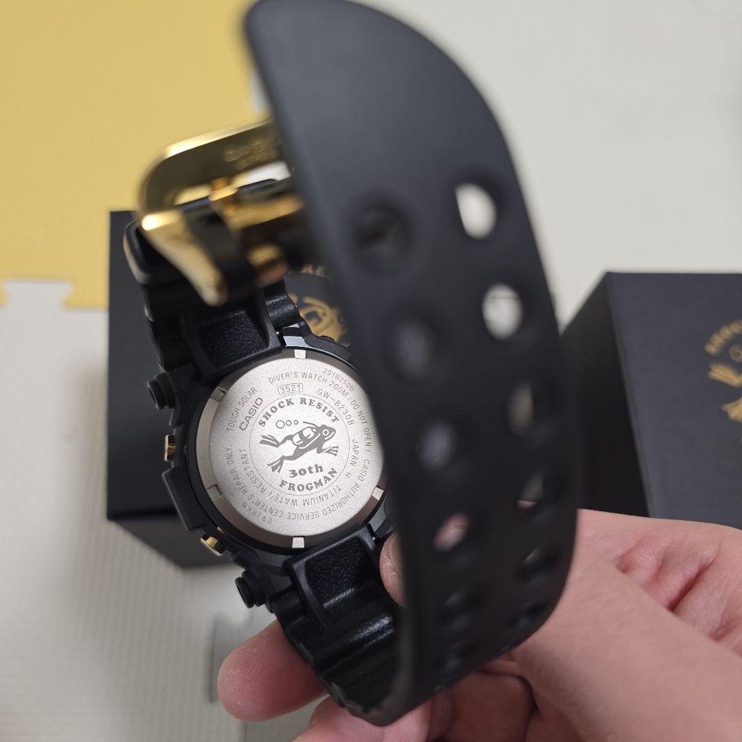 G-SHOCK FROGMAN30周年記念 GW-8230B-9AJR 黒金復刻