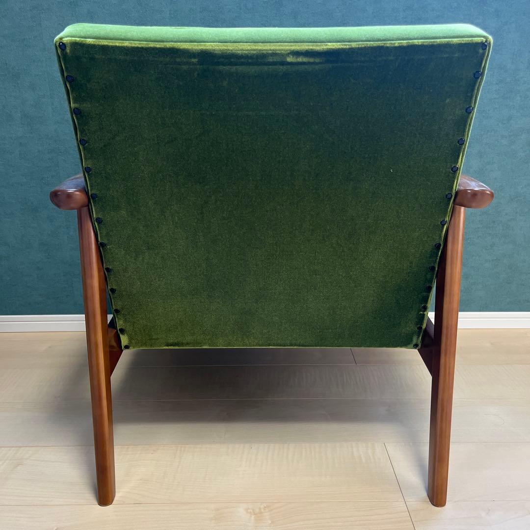 カリモク60 Kチェア ① 1人掛けモケットグリーン　近距離　大阪府引き取り希望