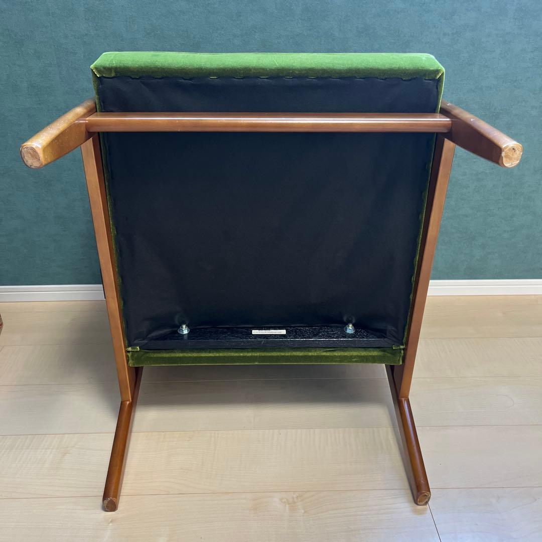 カリモク60 Kチェア ① 1人掛けモケットグリーン　近距離　大阪府引き取り希望