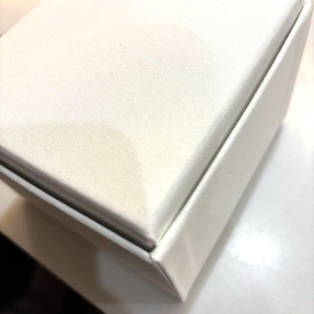 美品！ブシュロン 空き箱 ジュエリーボックス　証明書付き　リボン付き紙袋あり