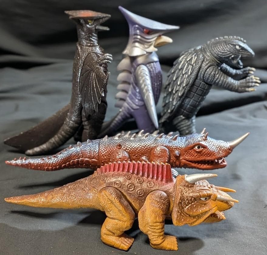 昭和ガメラ＆ギャオス他（バンダイ）ソフビフィギュア５体セット