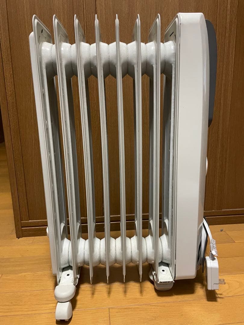 デロンギオイルヒーター ホワイト