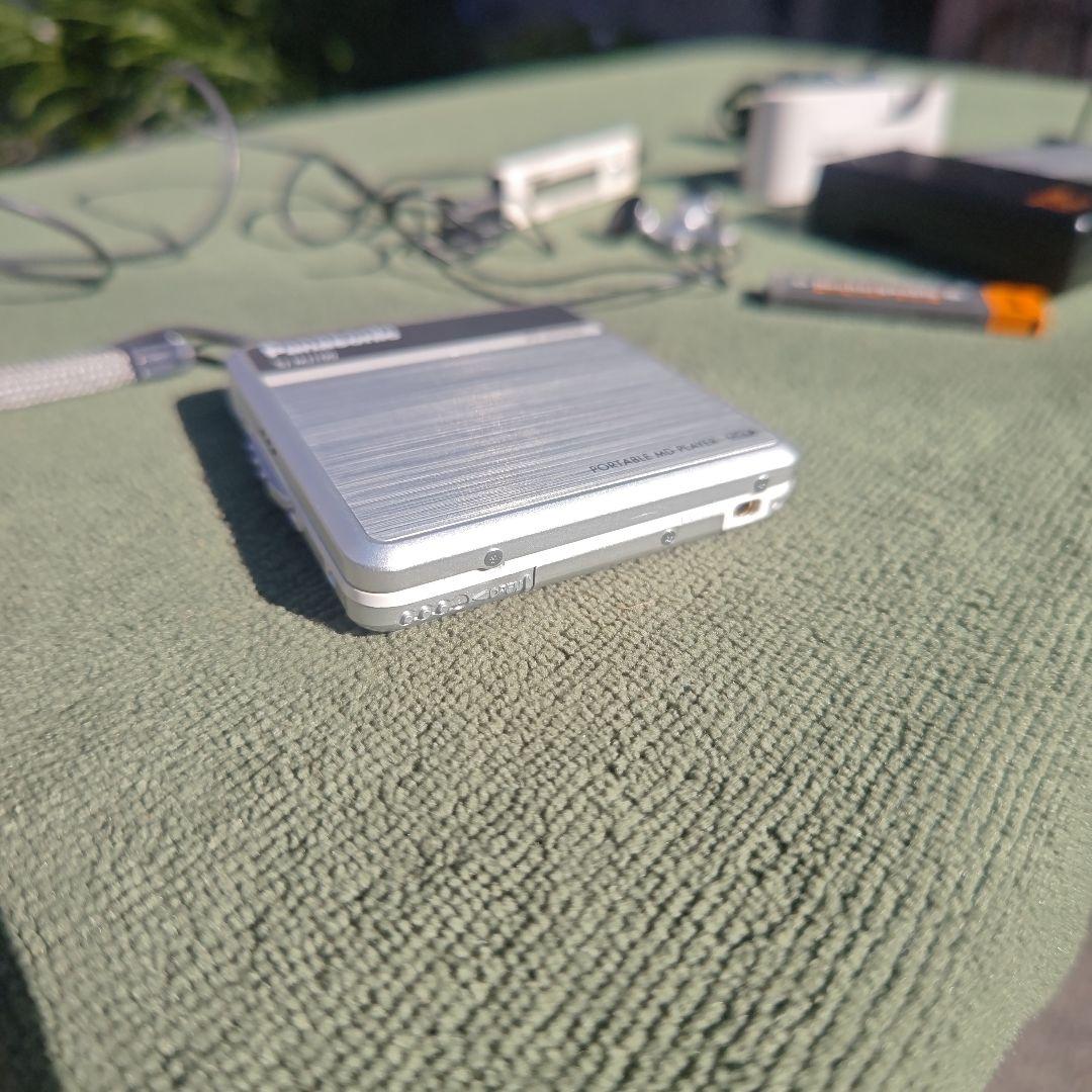 Panasonic ポータブルMDプレーヤー SJ-MJ100-S 充電器セット