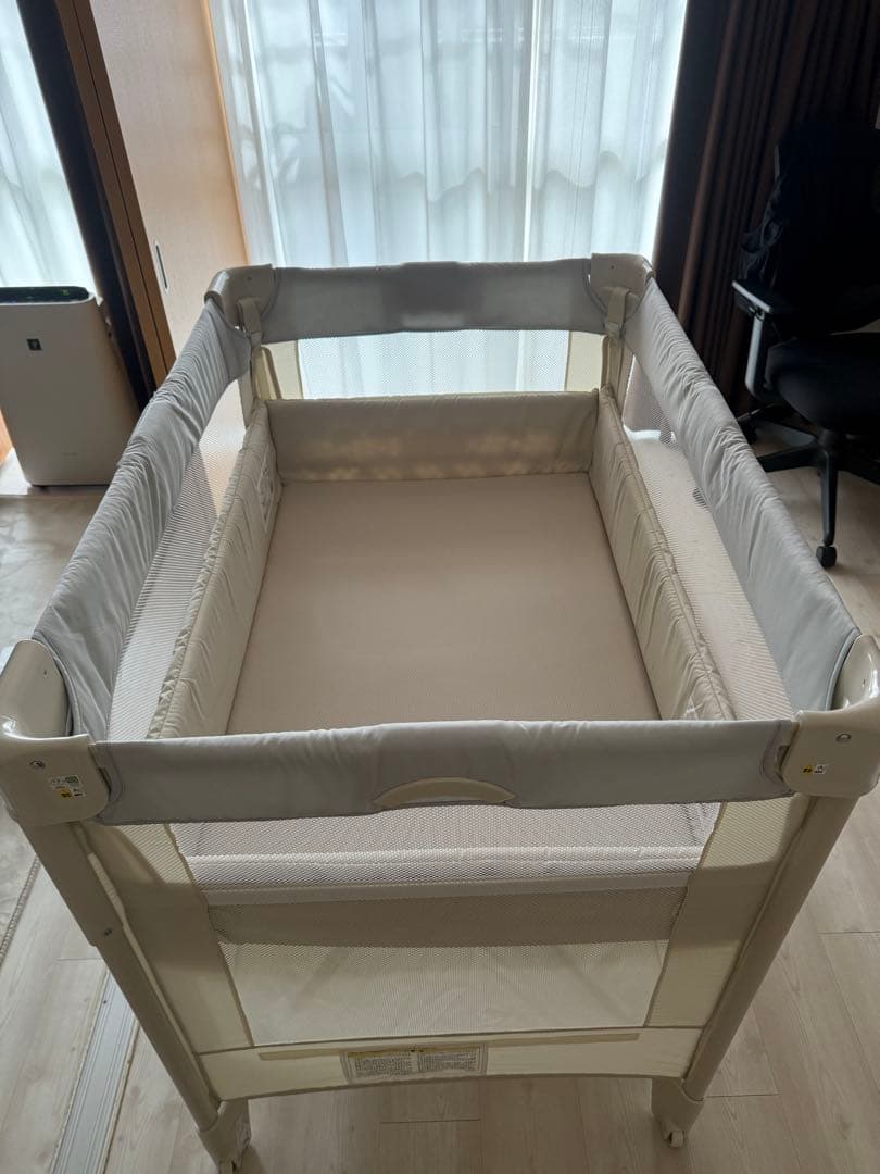 美品　アップリカ ココネルエアー AB 現行品　ベビーグレーベアー ホワイト