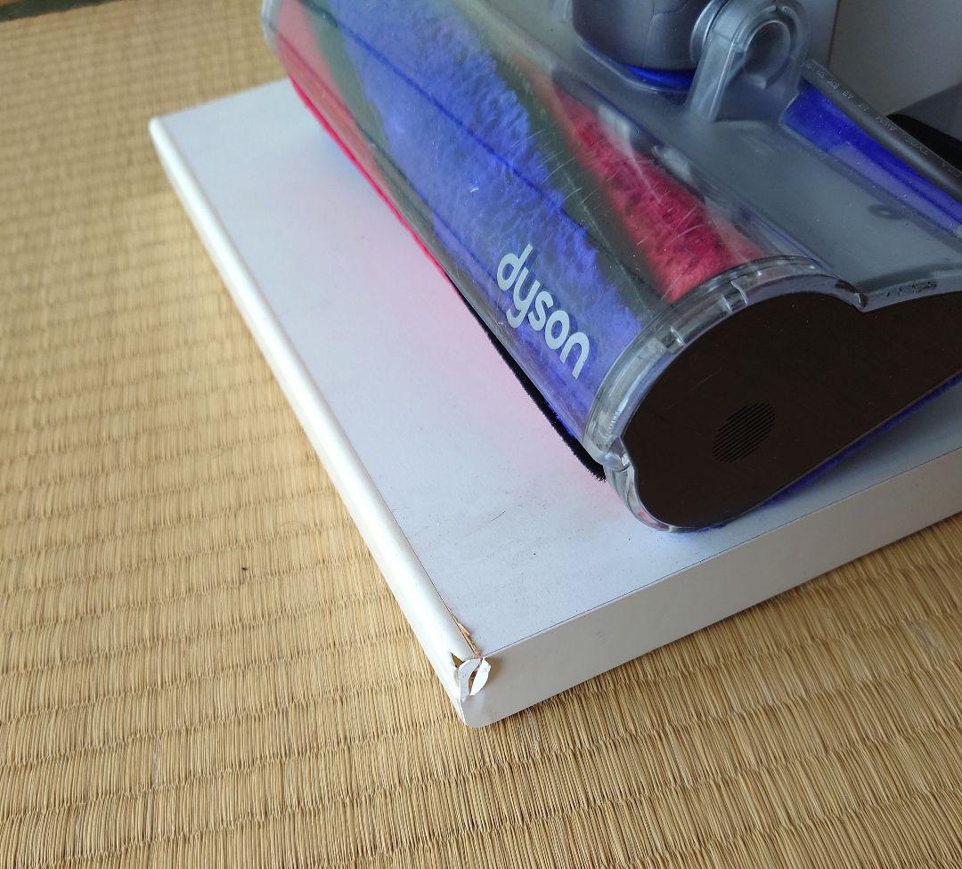 ダイソン　V8fluffy　クリーナースタンド付き