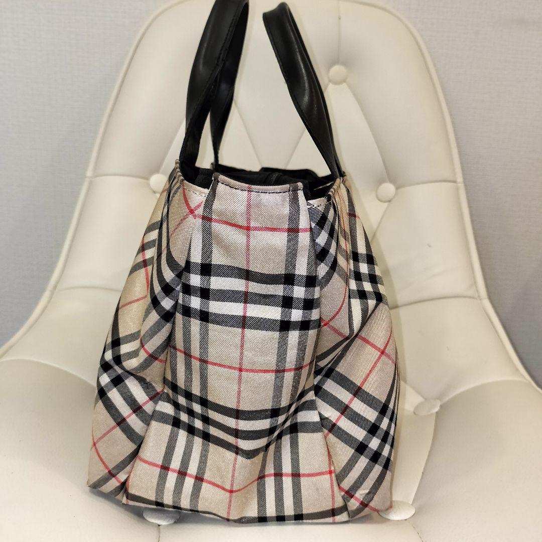 BURBERRY ノバチェック ナイロン ハンドバッグ レザーハンドル　舟形
