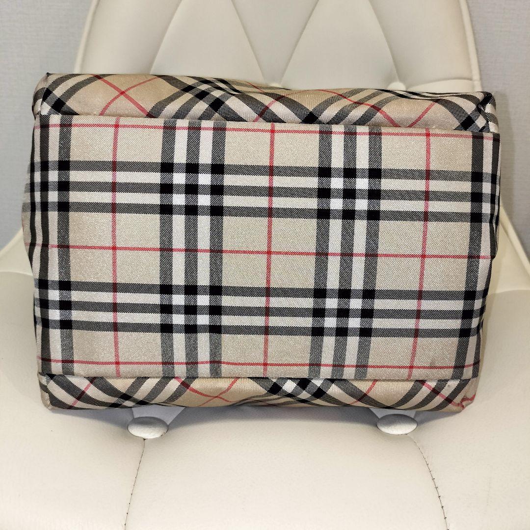 BURBERRY ノバチェック ナイロン ハンドバッグ レザーハンドル　舟形
